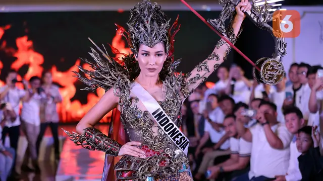[Fimela] Frederika Alexis Cull -Puteri Indonesia 2019