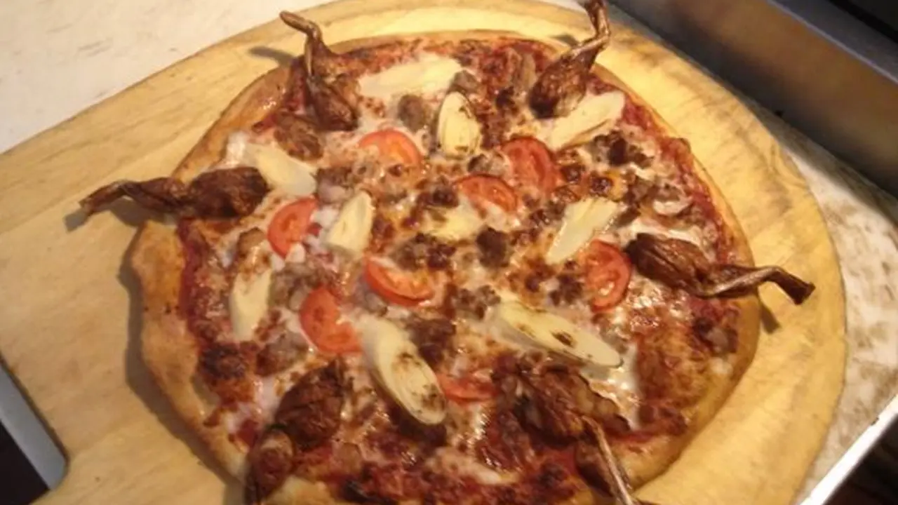 pizza-phiton-140204b.jpg
