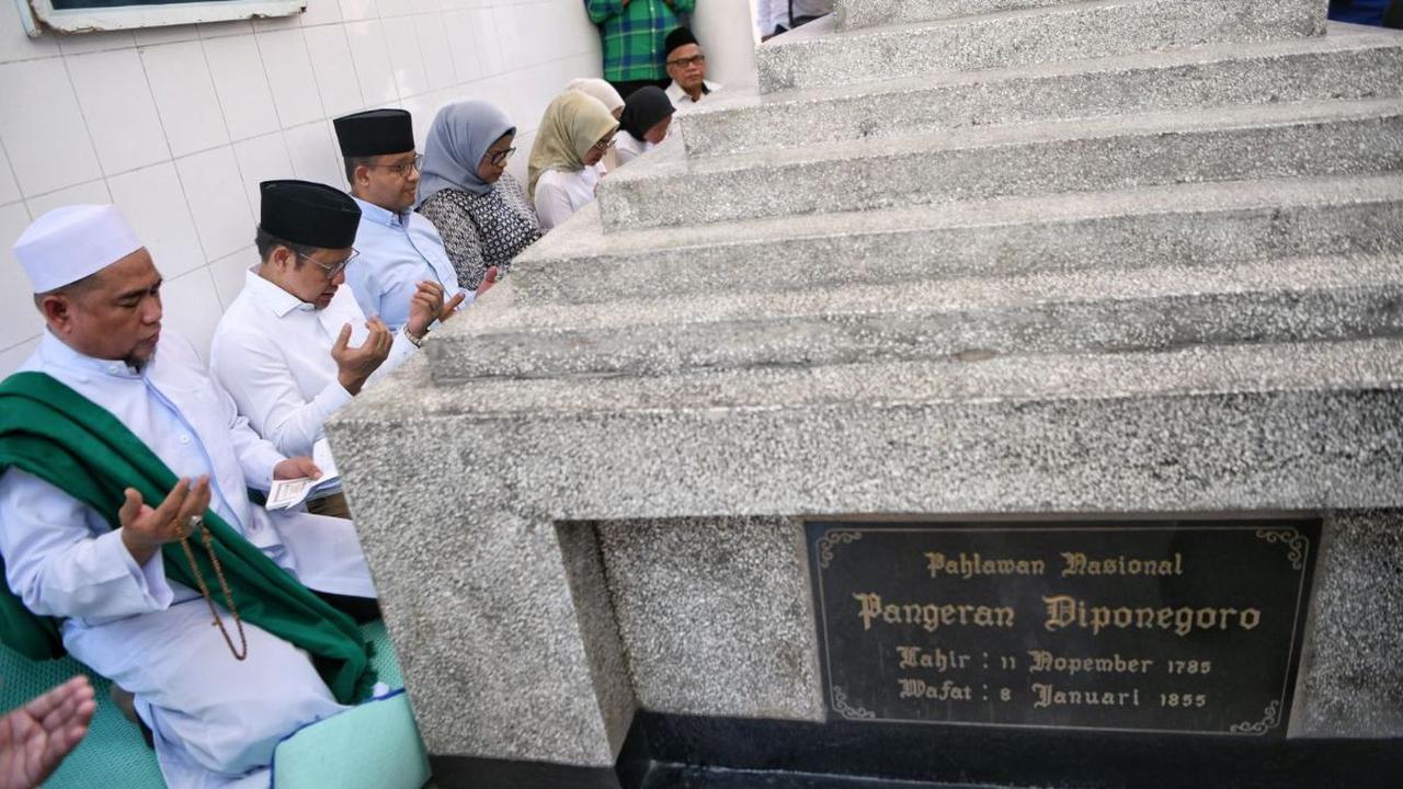 Anies menyimpulkan, kemerdekaan dulunya adalah Perang Jawa, Perang Diponegoro akhirnya bisa dirasakan oleh semua dampaknya hingga saat ini.<br>