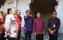 Trivia: RSUD Wangaya Rugi Rp50 M Akibat Banjir, Menkes Janjikan Bantuan Rp30 Miliar untuk Perbaikan