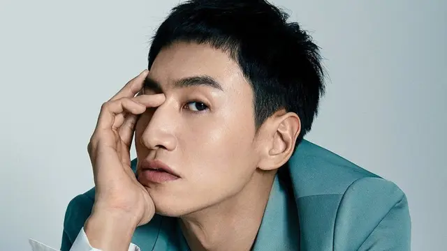 Lee Kwang Soo (King Kong Entertainment via Soompi)