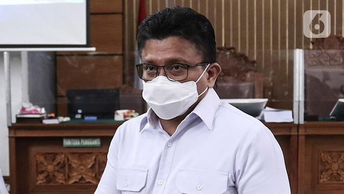 Terdakwa Ferdy Sambo usai menjalani sidang lanjutan pembacaan tuntutan oleh Jaksa Penuntut Umum kasus pembunuhan berencana terhadap Brigadir Nopriansyah Yosua Hutabarat di Pengadilan Negeri Jakarta Selatan, Jakarta, Selasa (17/1/2023). Sambo juga merusak barang bukti elektronik terkait pembunuhan Yosua. (Liputan6.com/JohanTallo)