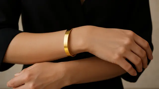Model Gelang Emas 2 Gram Elegan Desain Simpel Tanpa Liontin/ Ilustrasi oleh AI