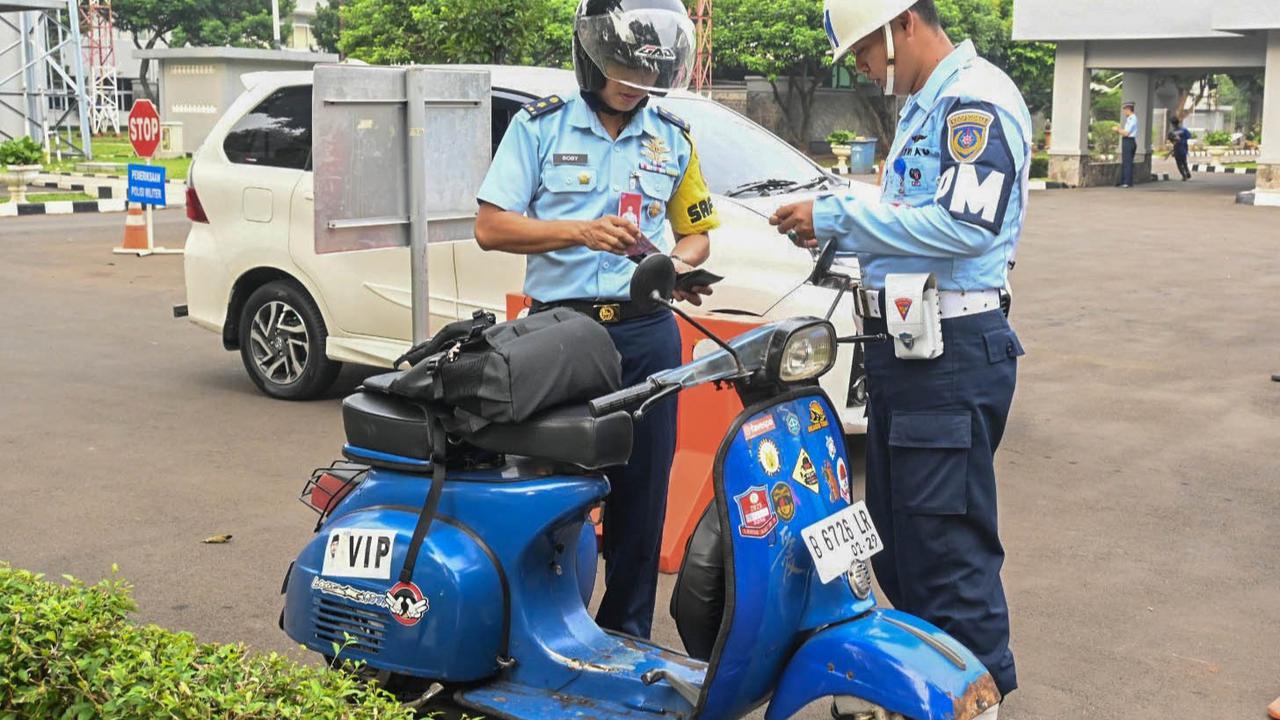 FOTO:  Tegakkan Ketertiban, Pomau Koopsudnas Gelar Operasi Gaktib
