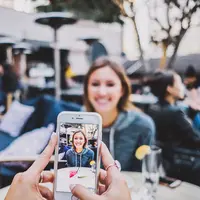 ilustrasi cara mudah memasarkan bisnis di era new normal/unsplash