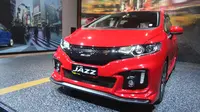 Sejumlah penyegaran yang diusung pun membuat pabrikan yakin, kalau Jazz generasi ketiga itu mampu menjadi penawar lesunya pasar hatchback.