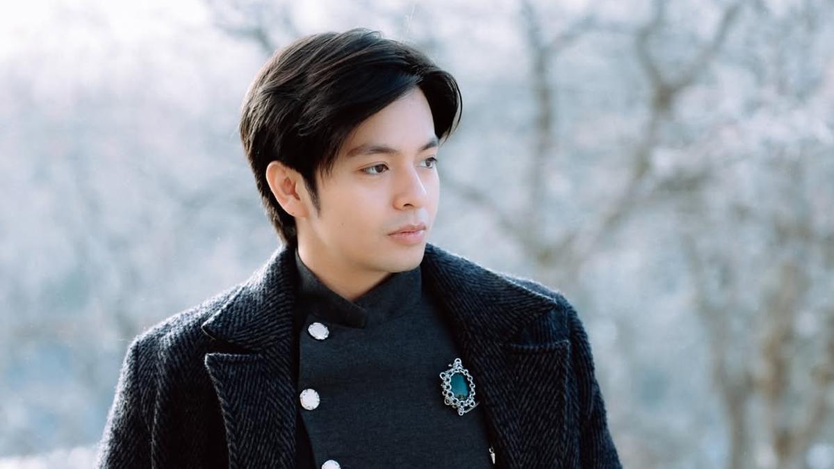 Pesona Angga Yunanda Bak Pangeran di Drakor Saat Hadiri Sundance Film Festival 2026, Tampan Maksimal!