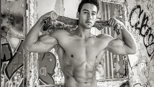 Selain Ganteng, 6 Fakta Bobby Ida yang Membuatmu Makin Kagum
