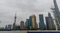 Panorama Kota Shanghai dilihat dari kawasan The Bund. (Liquid/Raetedy Refanatha)