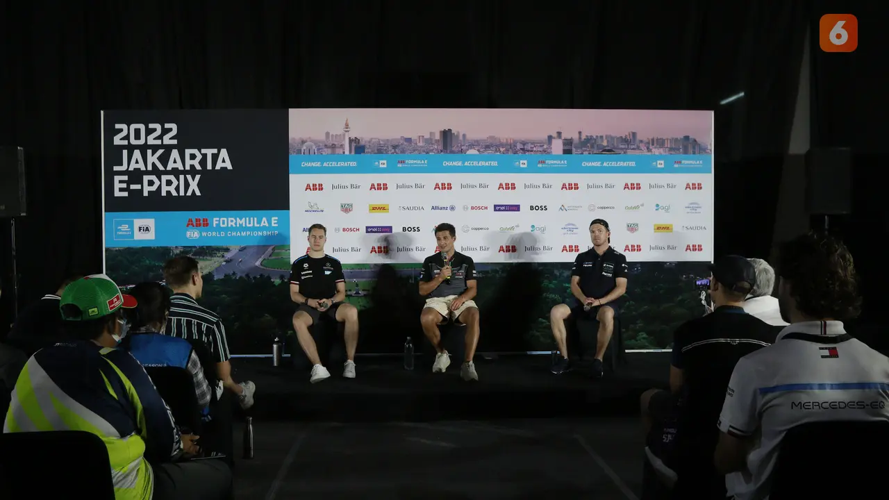 Jumpa Pers Pebalap Formula E Jakarta