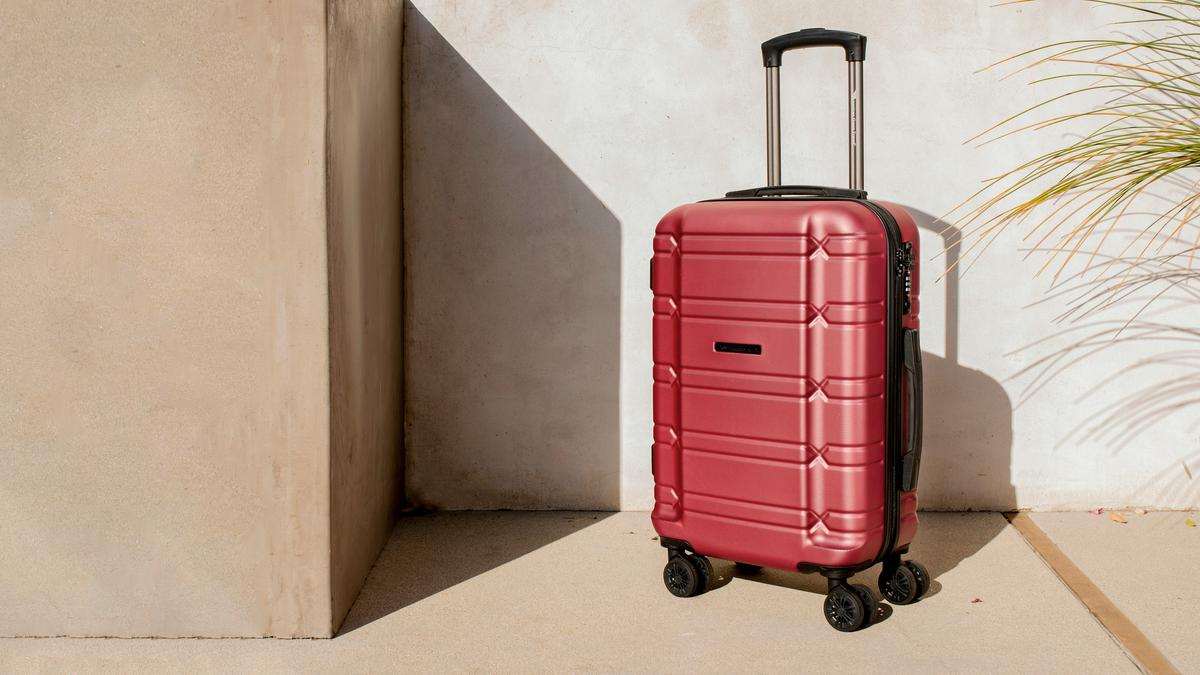 Jangan Disepelekan, Ini Pentingnya Travel Insurance saat Liburan Keluar Negeri Agar Tenang!