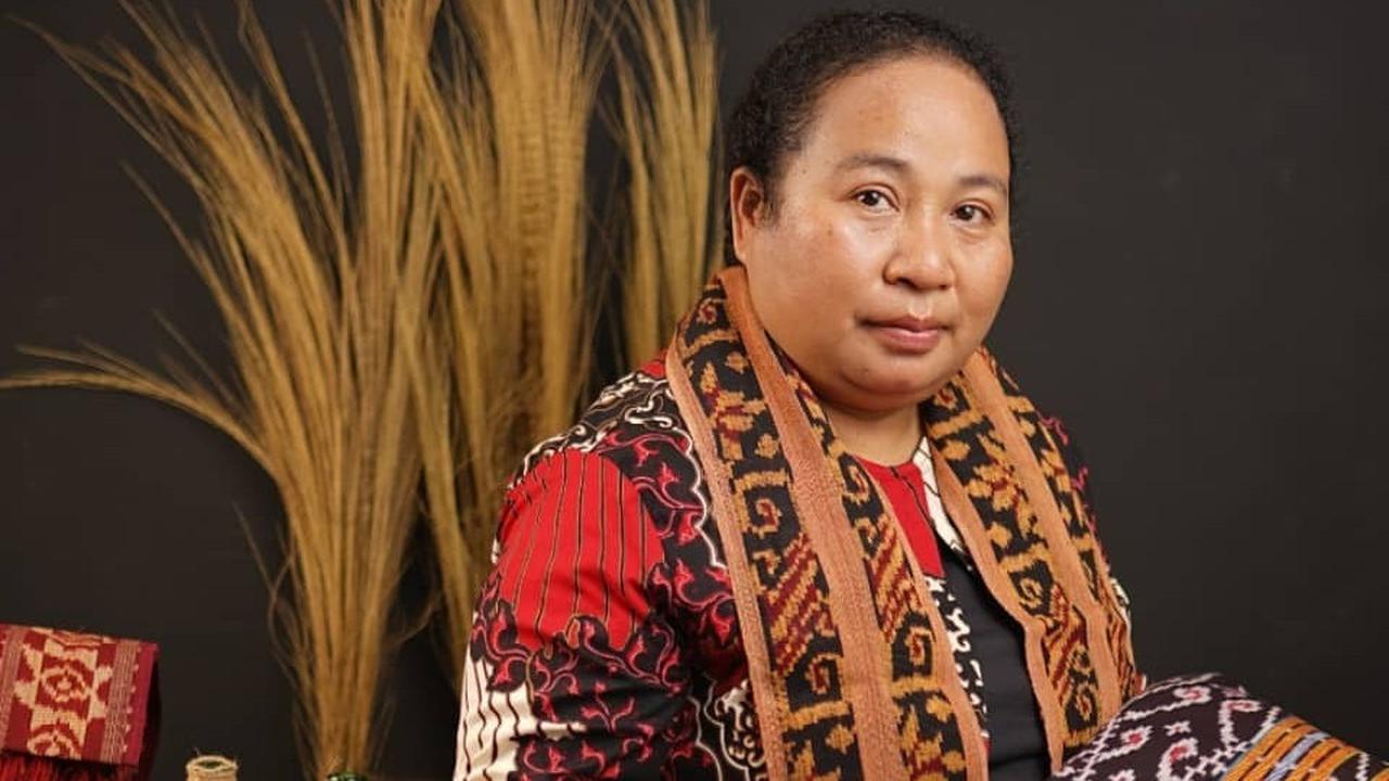 Kisah Mersia Sukses Lestarikan Keindahan Batik Tenun Khas Tarakan yang Berkat Dukungan Pemkot Tarakan
