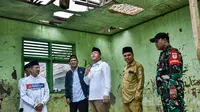 UKP Mardiono Kunjungi Sekolah Ambruk di Kabupaten Serang, Beri Bantuan Hingga Selesai