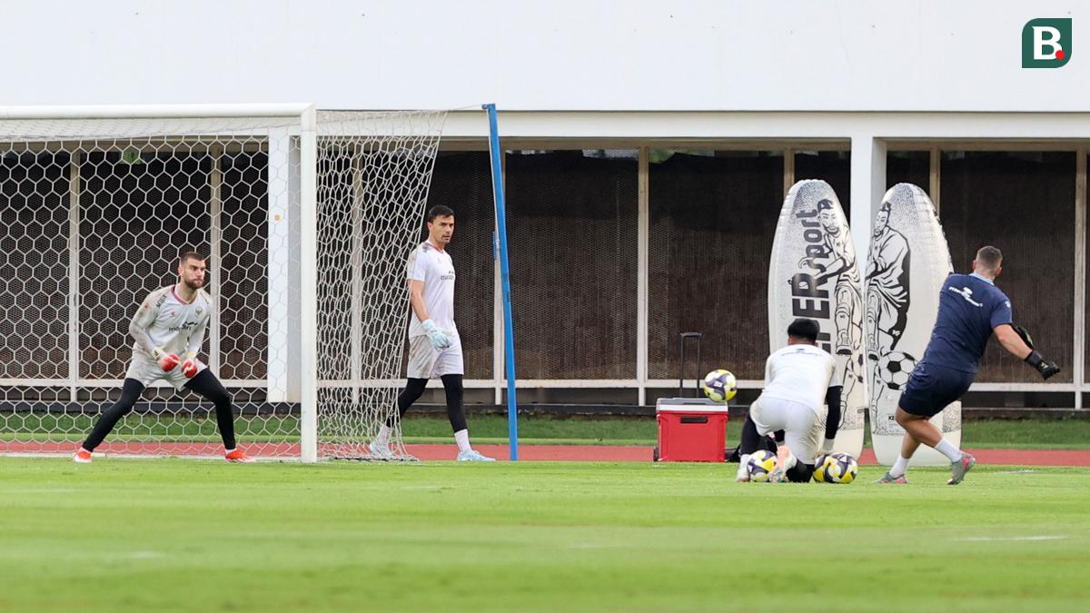 Persaingan Sengit Kiper Timnas Indonesia: Emil Audero atau Maarten Paes, Siapa Pilihan Herdman?