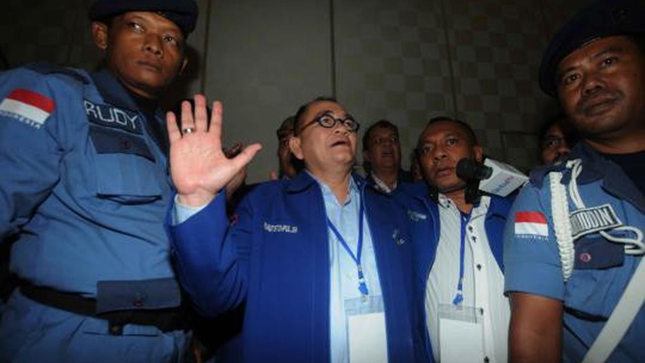 Ruhut tak boleh masuk ke acara Silatnas Partai Demokrat