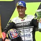 Pembalap Avintia Ducati, Johann Zarco, melakukan selebrasi usai menjuarai balapan MotoGP Republik Ceska di Sirkuit Brno, Minggu (9/8/2020). Brad Binder menjadi yang tercepat dengan catatan waktu 41 menit 38,764 detik. (AFP/Joe Klamar)