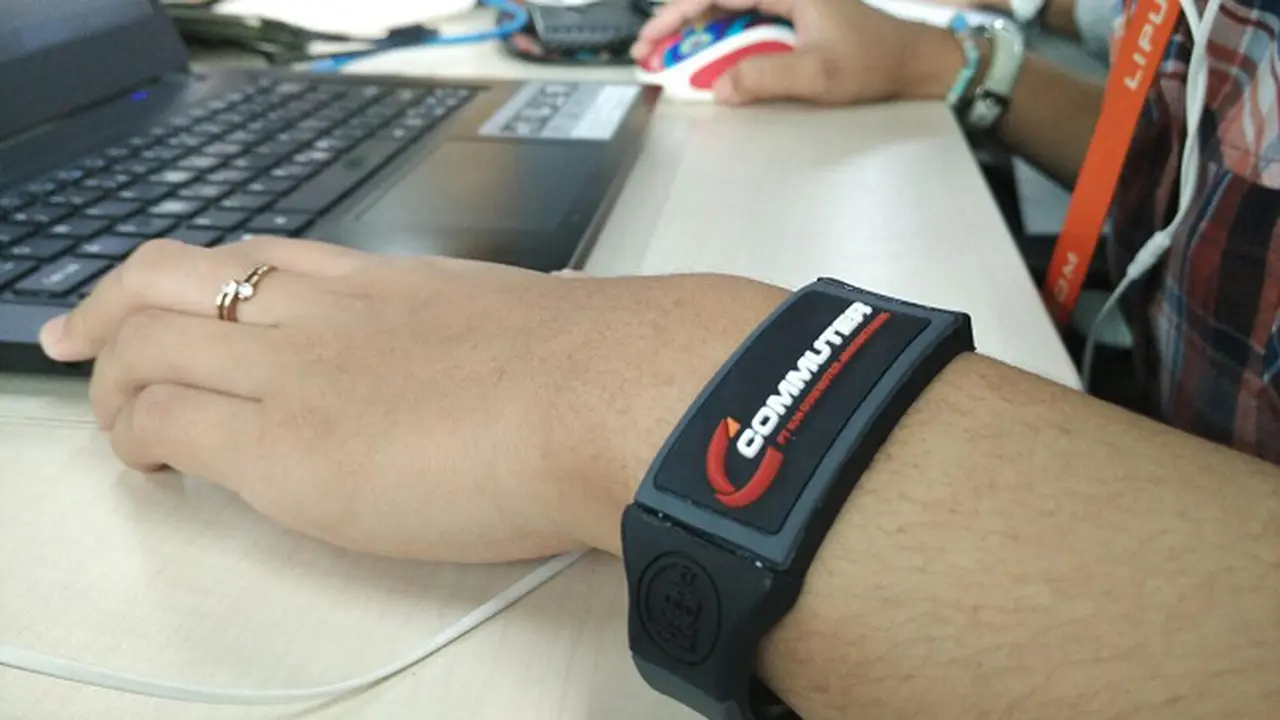 Gelang Commuter Line