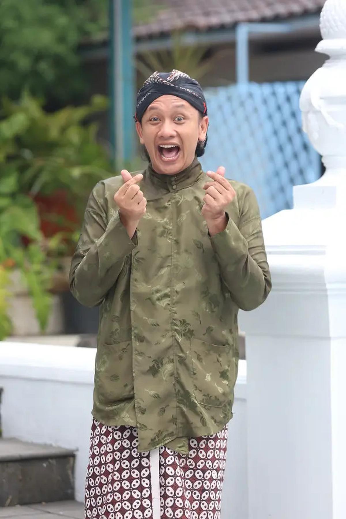 Miftah Maulana Didesak Minta Maaf ke Yati Pesek Setelah Video Hinaan Viral Hingga Panen Kecaman