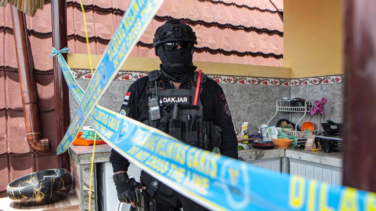FOTO: BNN Bongkar Laboratorium Narkoba Mephedrone Jaringan Rusia di Bali