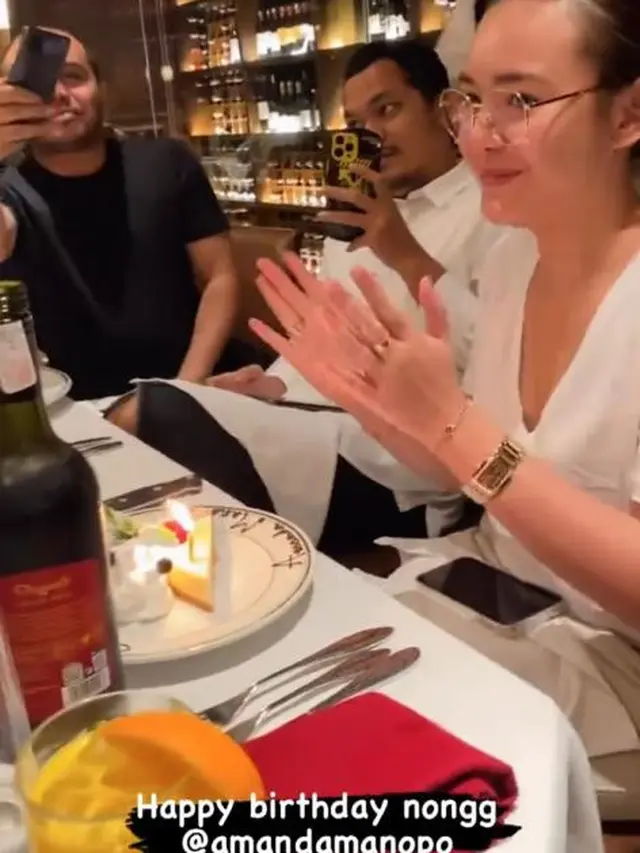 6 Momen Ulang Tahun Amanda Manopo ke-22 Tahun, Dirayakan Bareng Keluarga dan Sahabat