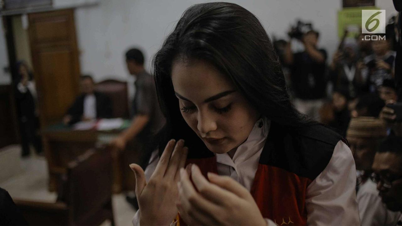 [Bintang] Jennifer Dunn