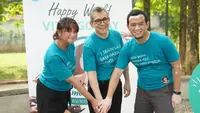 Ron Pirolo Founder and Director Regenesis Indonesia bersama para Vitiligan Sahabat Selflove Sanggita dan Rocky