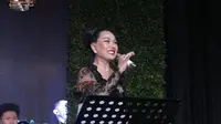Titi DJ Persembahkan Lagu Bahasa Kalbu untuk Thariq Halilintar dan Aaliyah Massaid di Resepsi Pernikahan