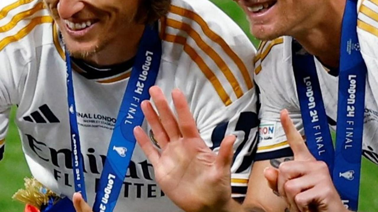 Namun, mentalitas juara Real Madrid yang lebih unggul mampu berusaha membuat situasi Real Madrid tidak panik. Foto: REUTERS<br>