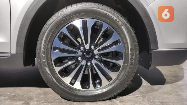 Wuling Cortez
