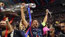 Diketahui, Les Parisiens mengakhiri musim 2024/2025 dengan empat trofi sekaligus. (FRANCK FIFE/AFP)
