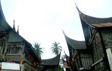 Tradisi Batagak Penghulu, Upacara Pengangkatan Seseorang Menjadi Pemimpin Adat