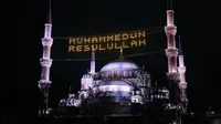 Maulid Nabi 2025 (Photo by Zeki Okur: https://www.pexels.com/photo/message-on-blue-mosque-in-istanbul-at-night-20702107/)