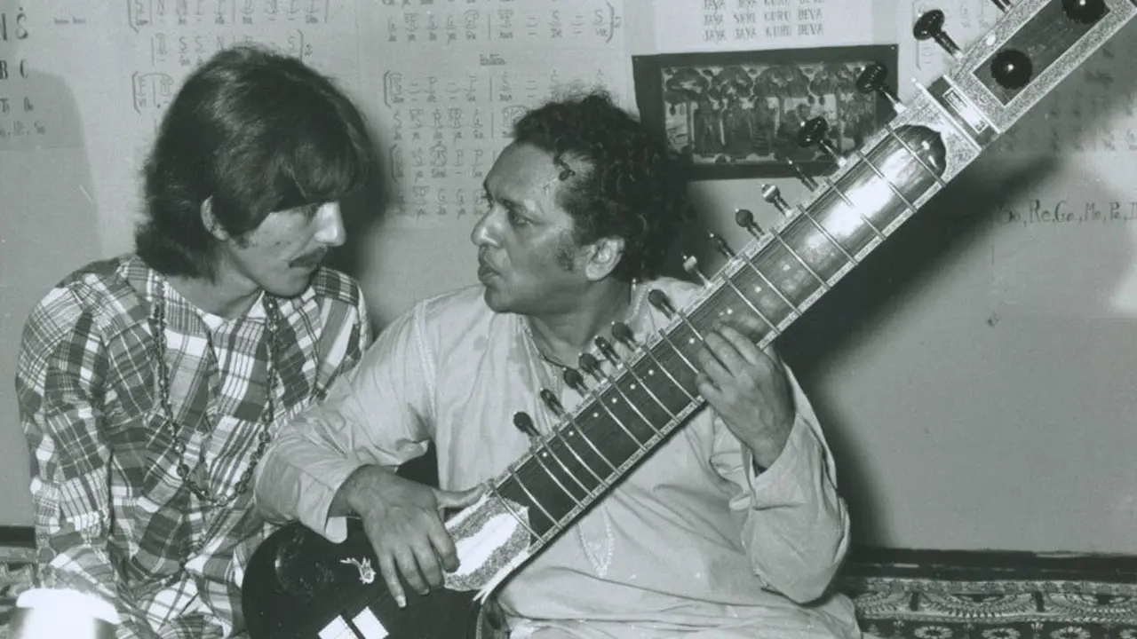 [Bintang] George Harrison dan Pandit Ravi Shankar