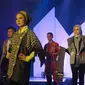 Fashion Show dengan tema kain tenun Sekomandi di Mamuju, Sulawesi Barat (Liputan6.com/Abdul Rajab Umar)