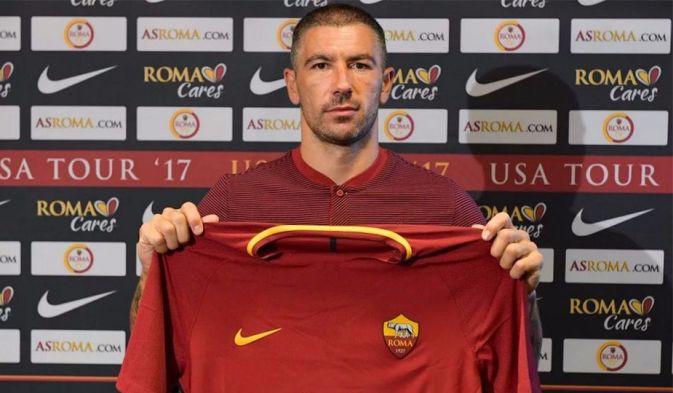 Aleksandar Kolarov. (Foto: AS Roma)