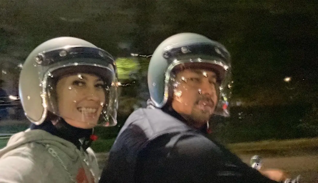 <p>Annisa Trihapsari dan Adjie Pangestu (Instagram/hapsarianissa29)</p>