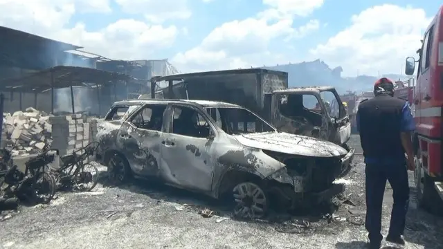 VIDEO: Gudang Petasan Meledak, Puluhan Orang Tewas
