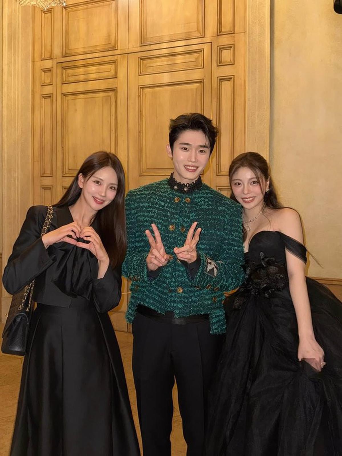 7 Potret Pernikahan Ailee dan Choi Si Hun yang Mengharukan dan Mewah