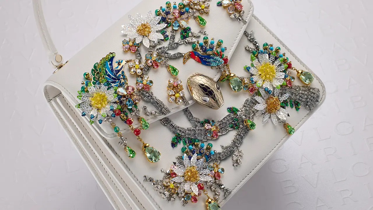 Bvlgari dan Mary Katrantzou Hadirkan Koleksi yang Indah dan Penuh Daya Pikat