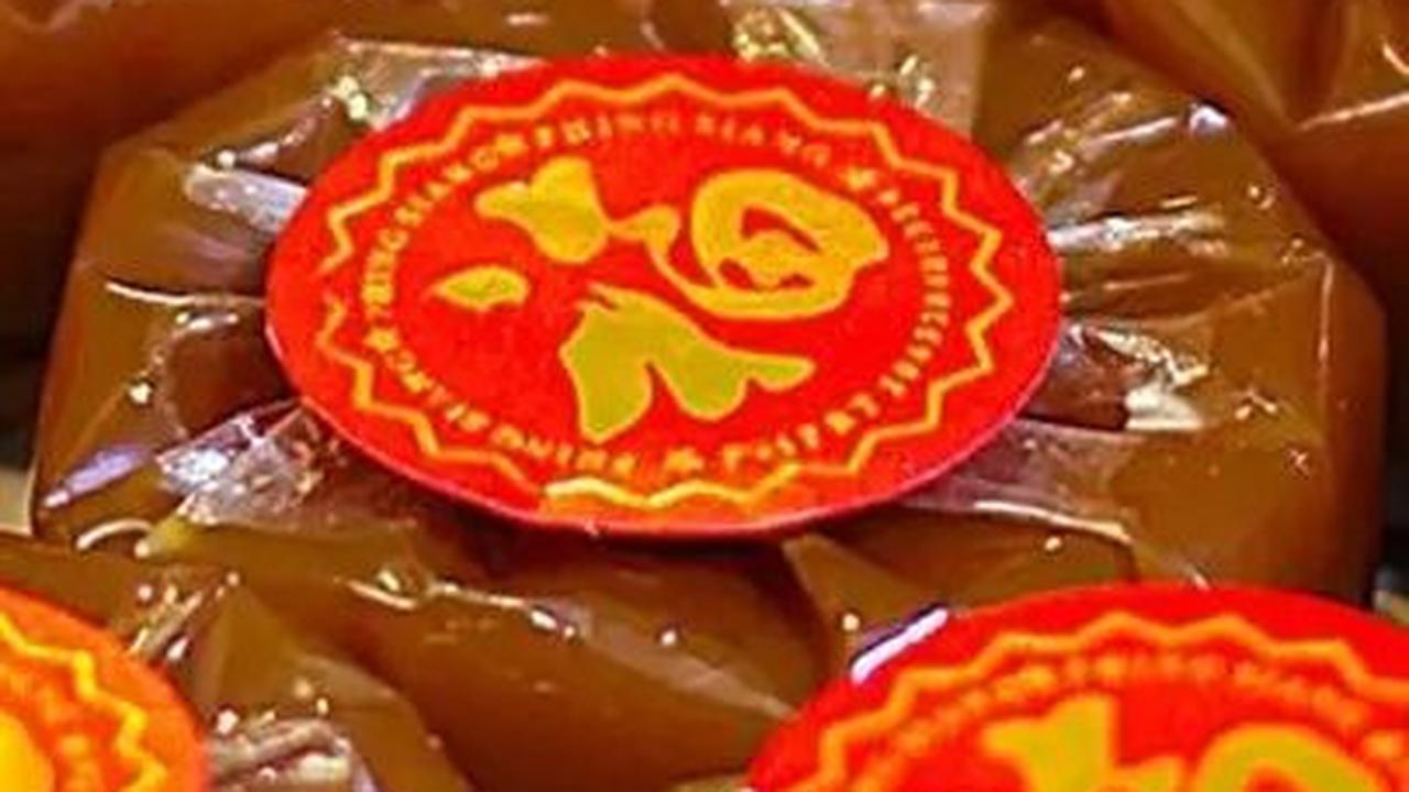 Perajin Kue Keranjang di Tangerang Banjir Pesanan Sampai Belanda, Ternyata Ini Makna di Balik Rasa Legitnya
