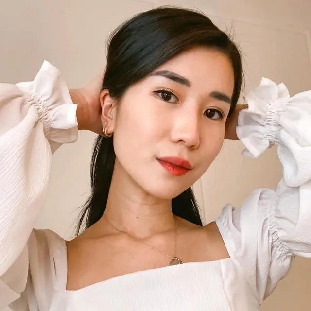 Profil Singkat Christie