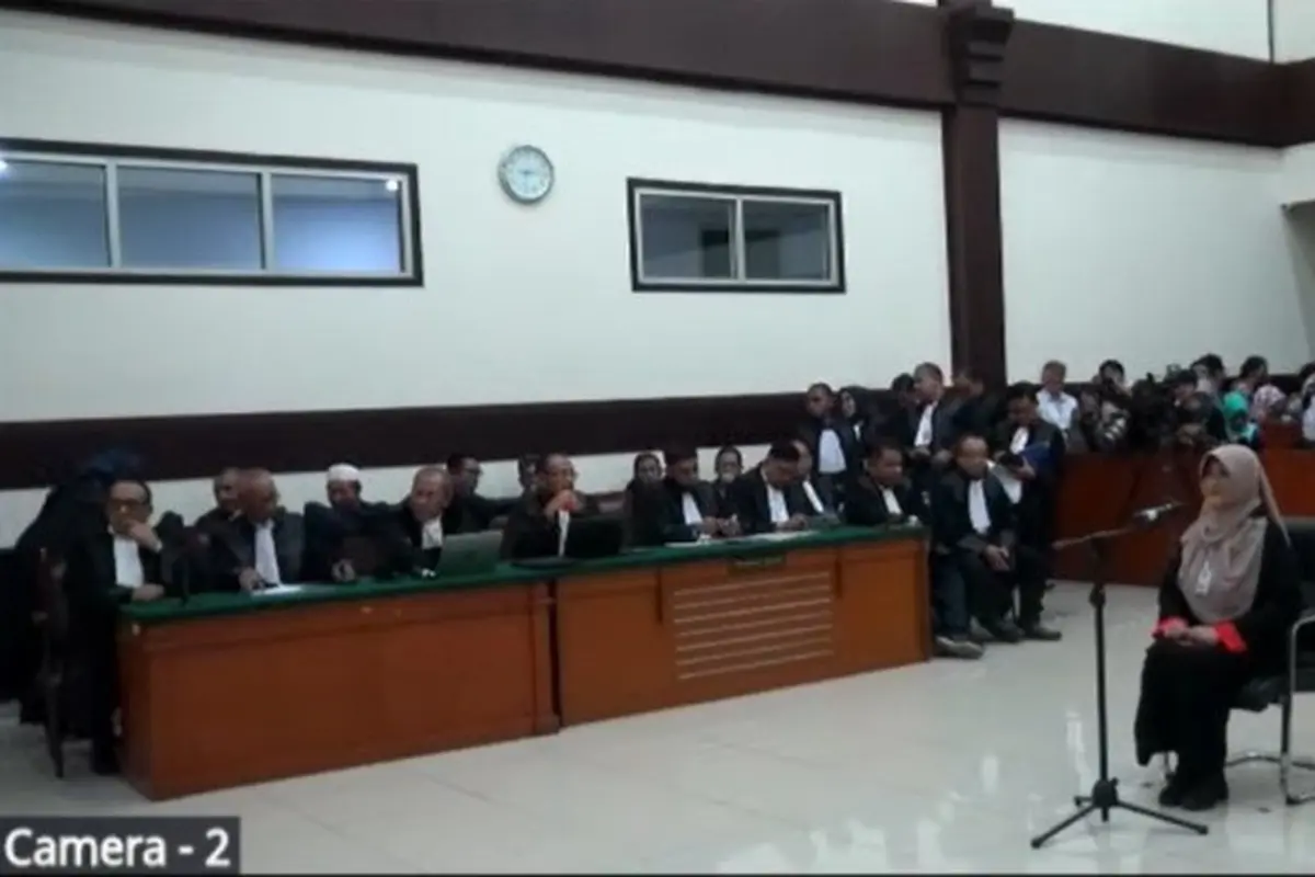 Sidang Perdana Dokter Tifa di Pengadilan Negeri Jakarta Timur