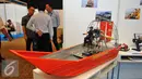 Sebuah miniatur kapal boat dipajang saat pameran Maritec Indonesia 2016 di Jakarta International Expo, Jakarta, Rabu (23/11). Pameran ini diharapkan menjadi ajang pertemuan bagi para pelaku bisnis sektor maritim. (Liputan6.com/Angga Yuniar)