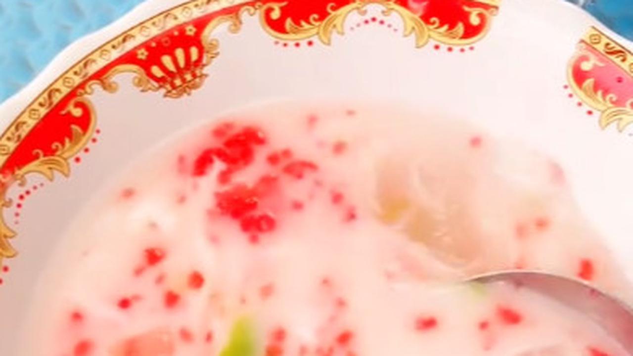 Wanita Ini Tak Sadar Harga Es Oyen yang Dipesannya Capai Rp50 Ribu per Porsi, Langsung Tak Nafsu Makan