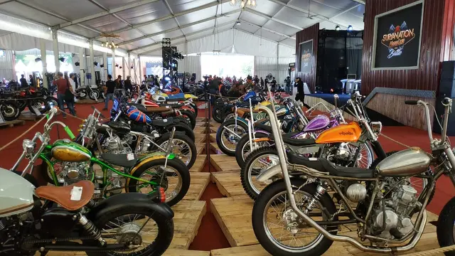 Adu Gengsi Ratusan Motor Custom di Suryanation 2018 Seri Terakhir (Arief A/Liputan6.com)