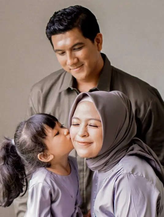 (Instagram/tantrisyalindri)