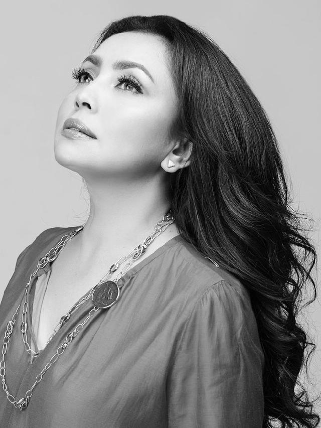 Mayangsari. (Foto: Instagram @mayangsaritrihatmodjoreal)