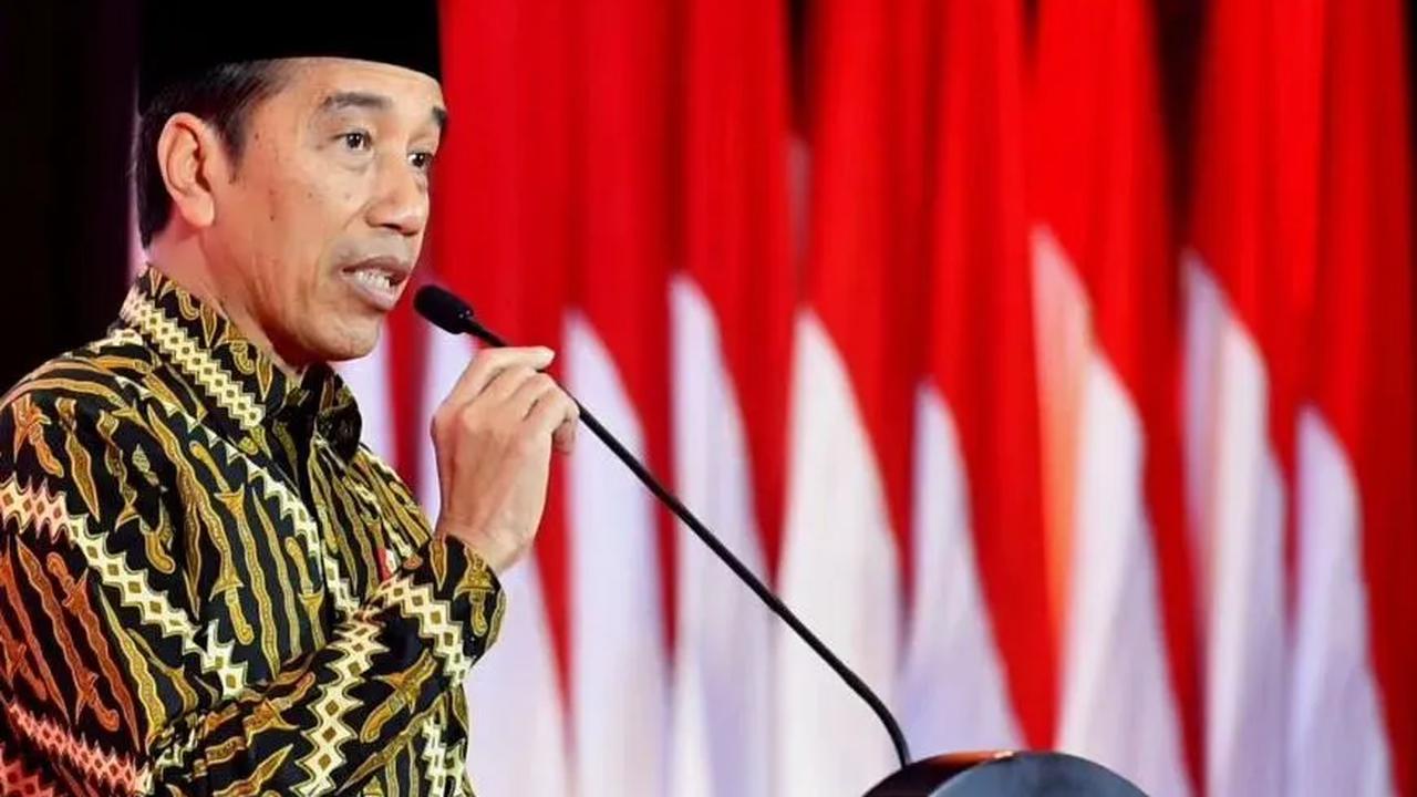 Tak hanya itu, Jokowi juga tercatat memiliki 8 alat transportasi dan mesin senilai Rp 467.000.000. Kemudian, Jokowi juga mempunyai harta bergerak lainnya senilai Rp 356.950.000.<br>