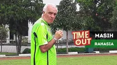 Pelatih Persib Bandung, Roberto Carlos Mario Gomez memastikan pada Januari 2018, tim Maung Bandung akan kedatangan tiga pemain baru.