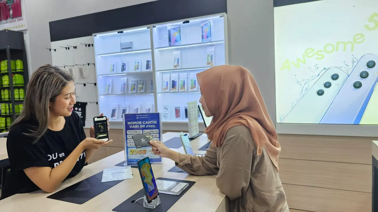 XL Axiata hadirkan XL Axis Service Point untuk melayani pengguna mengaktifkan kembali kartu SIM hangus (Foto: Corpcomm XL Axiata)